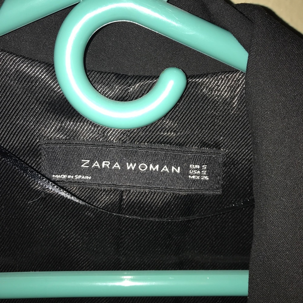 Zara woman’s blazer